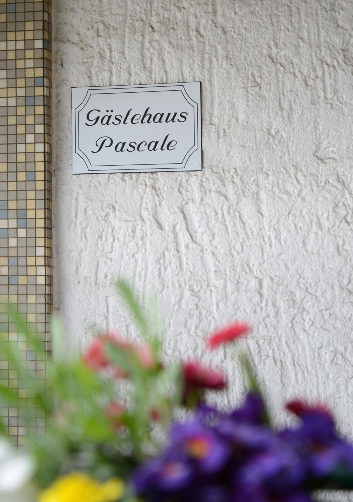 Gaestehaus Peter Mettlach Kültér fotó
